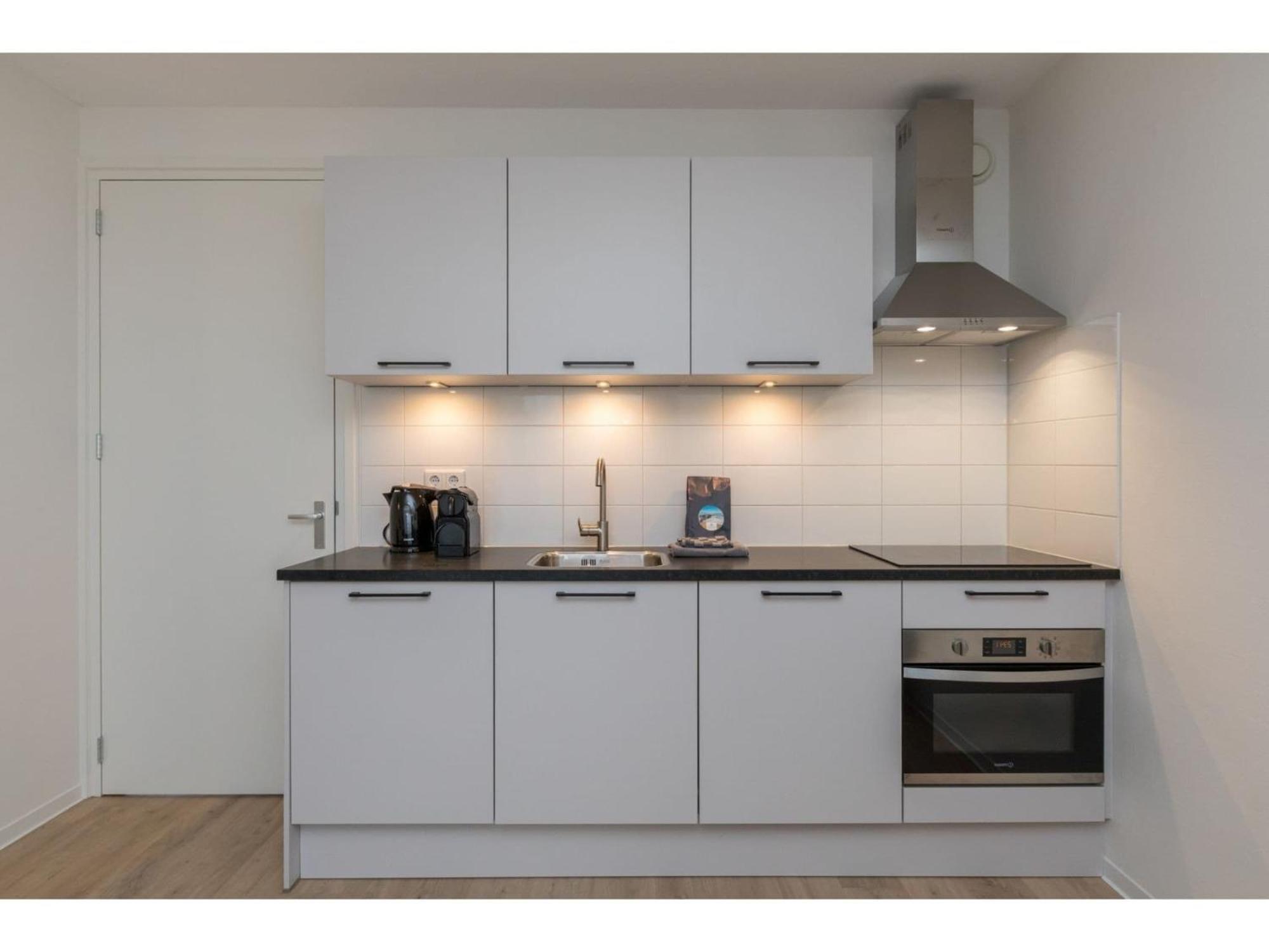 Lush Apartment In Zoutelande Near Beach ภายนอก รูปภาพ
