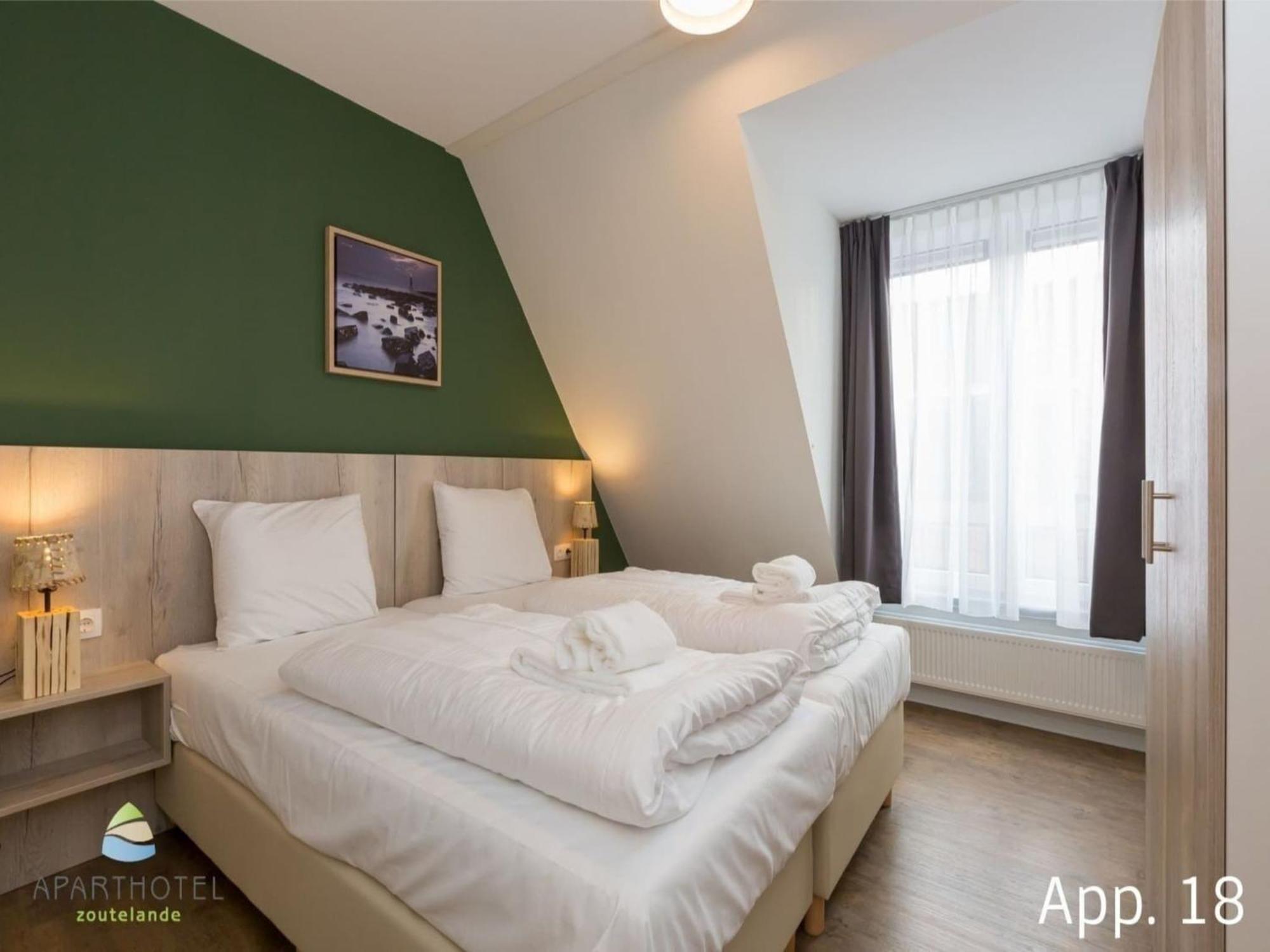 Lush Apartment In Zoutelande Near Beach ภายนอก รูปภาพ