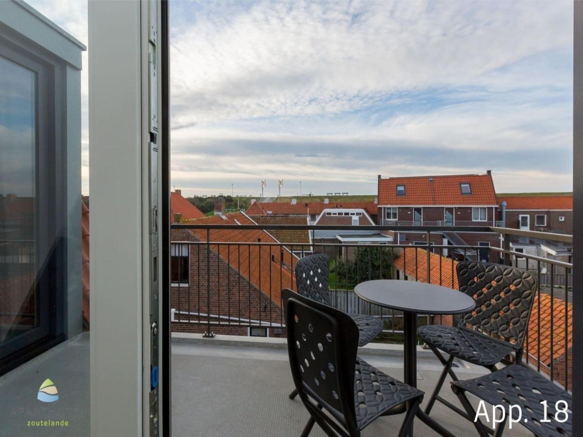 Lush Apartment In Zoutelande Near Beach ภายนอก รูปภาพ