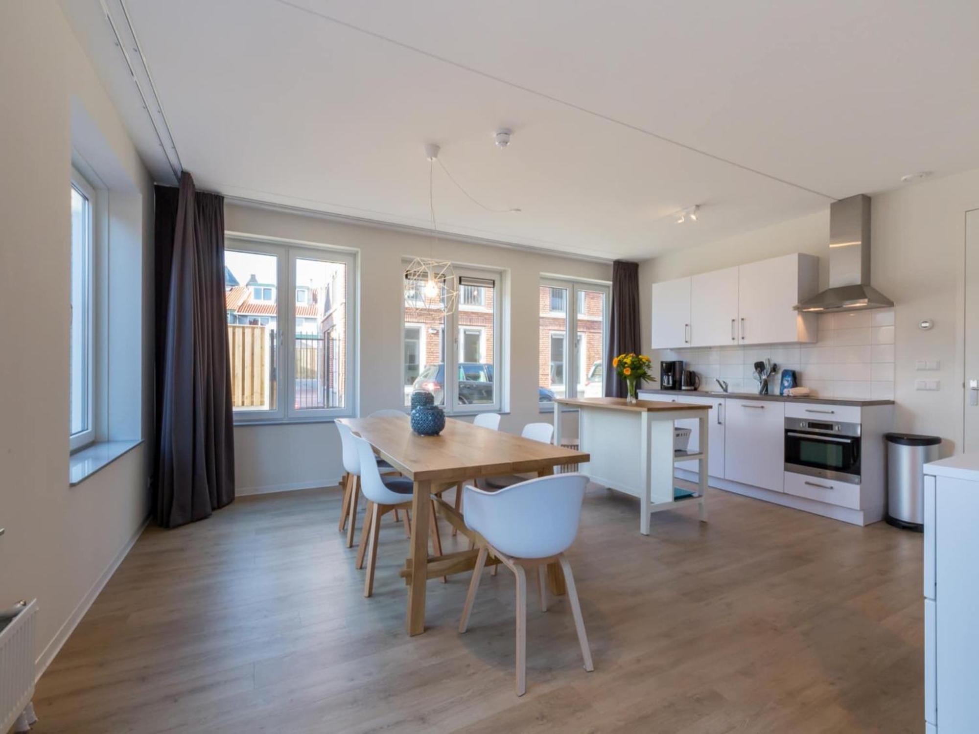 Lush Apartment In Zoutelande Near Beach ภายนอก รูปภาพ