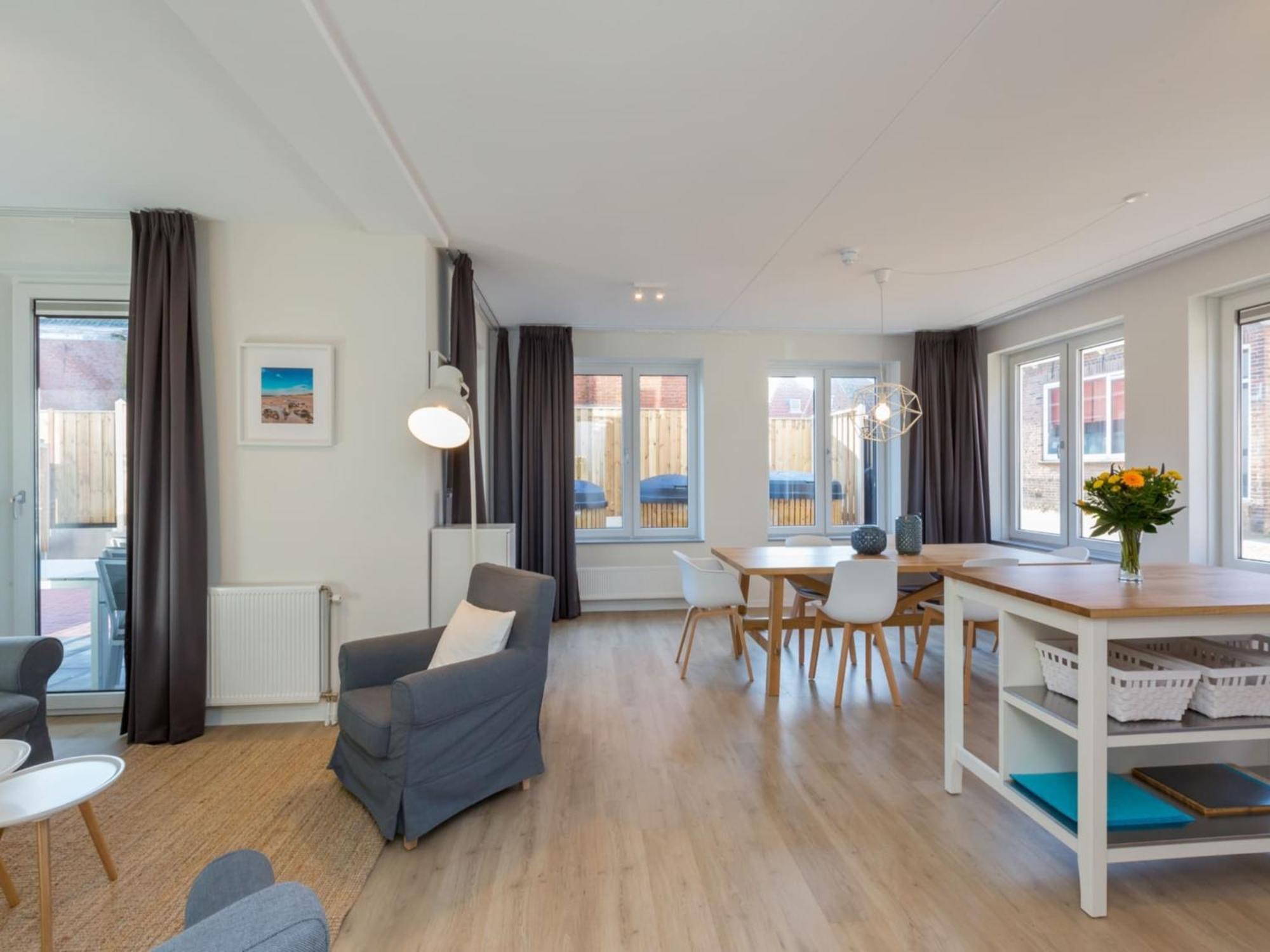 Lush Apartment In Zoutelande Near Beach ภายนอก รูปภาพ