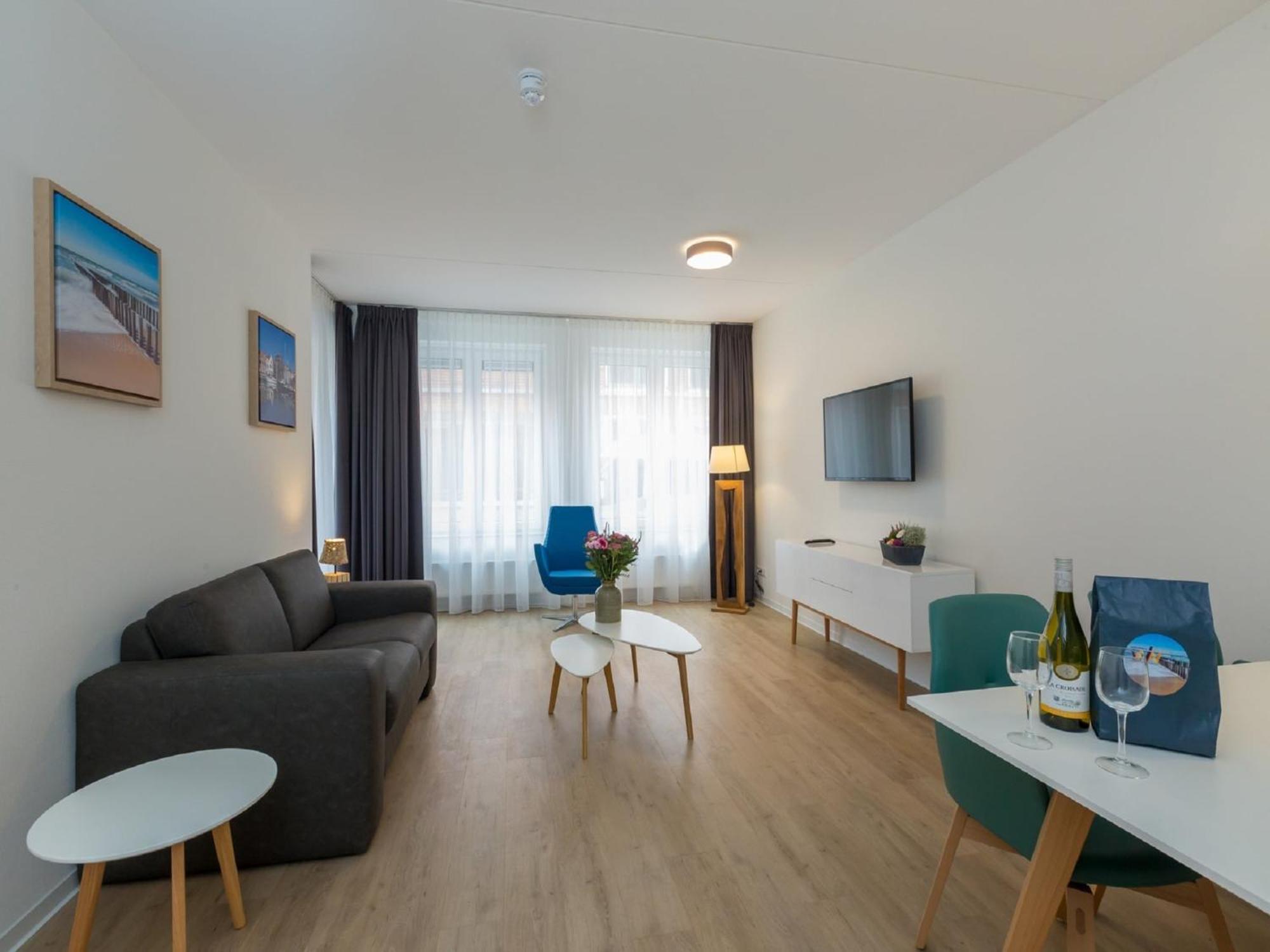 Lush Apartment In Zoutelande Near Beach ภายนอก รูปภาพ